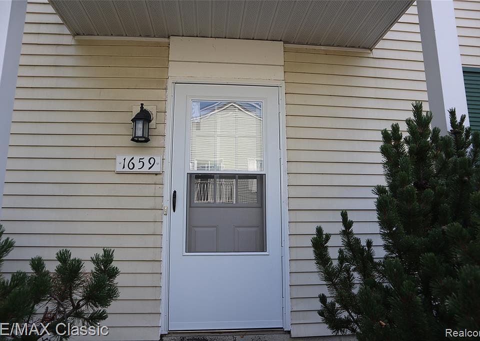 1st image of 1659 Mariner Dr