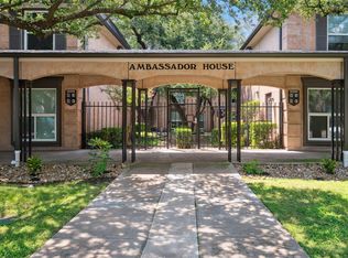 7820 Meadow Park Dr APT 214, Dallas, TX 75230