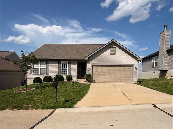 6584 Buckingham Palace Dr, Imperial, MO 63052