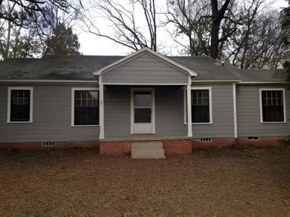 221 Leonard Dr