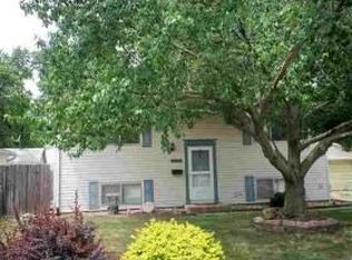 4725 50th Street Ct, Moline, IL 61265