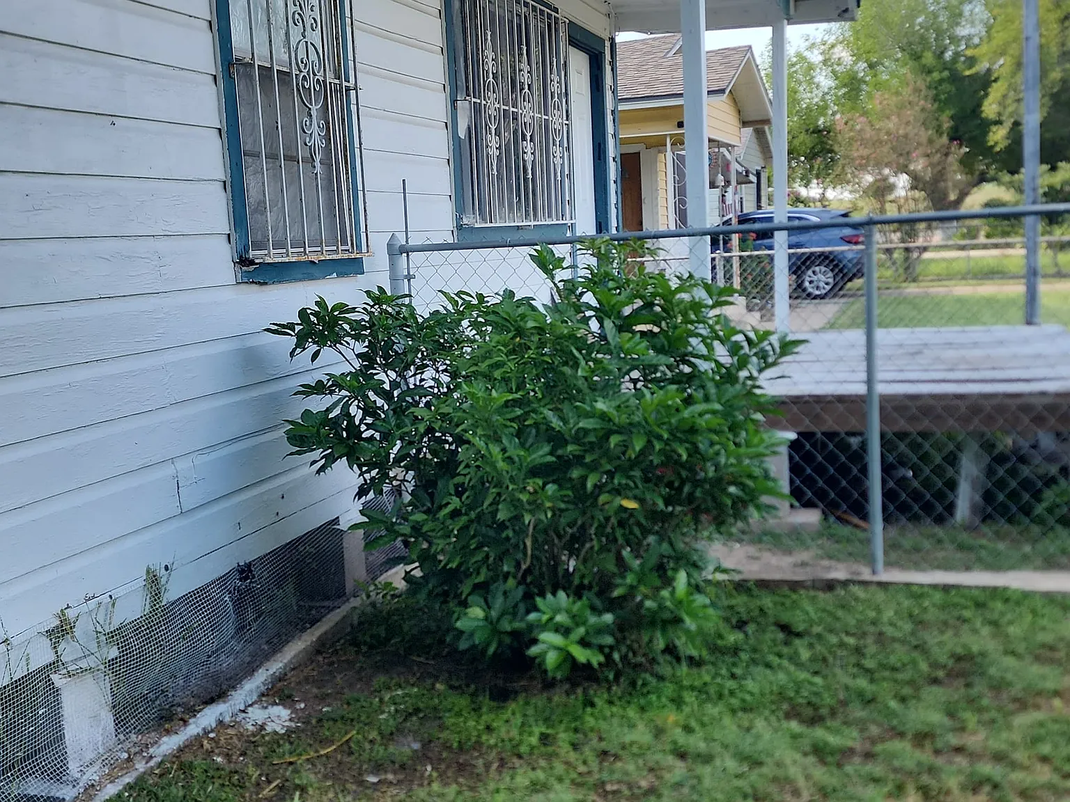 3 bed, 900 sqft, $800 — Photo 3