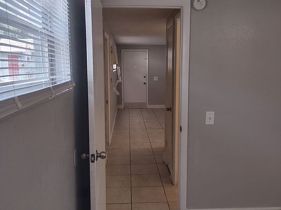 4th image of 11738 N 14th St #1305M