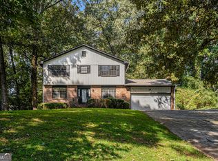 3745 Londonderry Ct, Lithonia, GA 30038