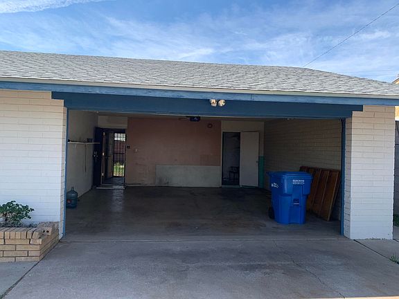5th image of 2337 E School Dr