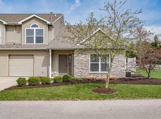 10111 Oak Trail Rd, Fort Wayne, IN 46825