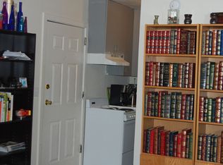 99 Rose St APT 4, Staunton, VA 24401
