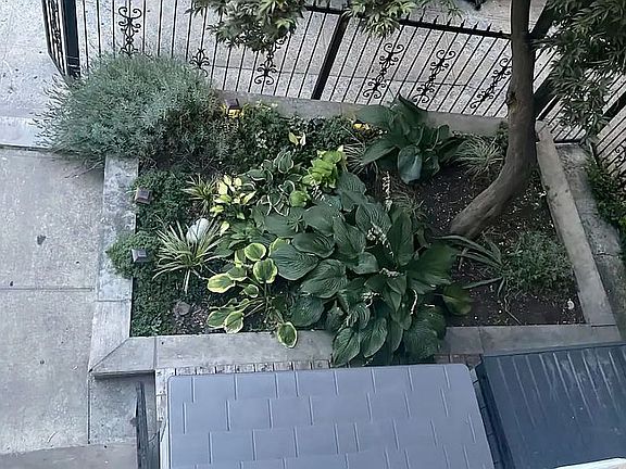 4th image of 2789 Morris Ave