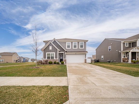 2nd image of 8709 Winton Pl