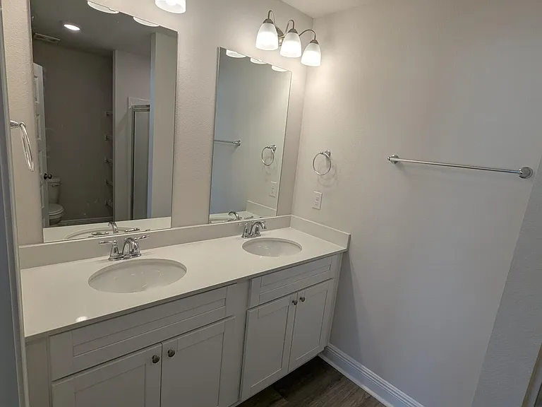 5723 Sandy Walk St — Photo 14