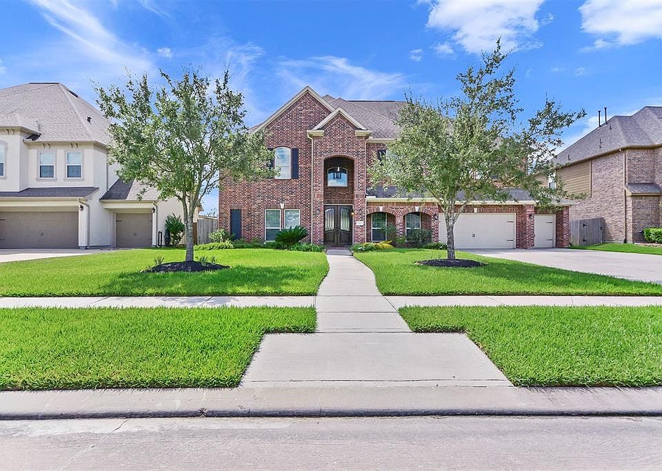 1st image of 20215 Mariposa Blue Ln