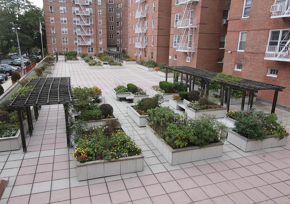1st image of 501 Riverdale Ave APT 1F