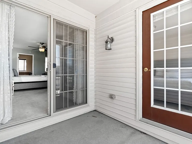 17 N Squirrel Rd — Photo 28