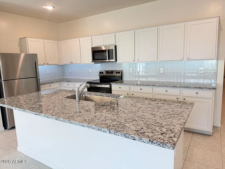 4422 N 100th Dr — Photo 14