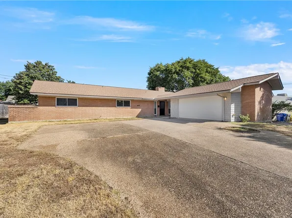 4807 Swan Lake Cir, Waco, TX 76710