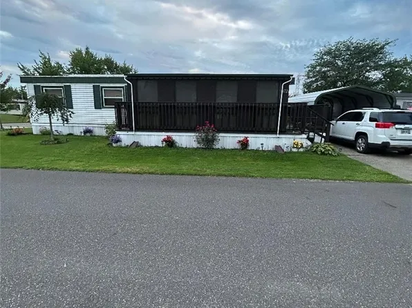 1472 Lancelot St, Streetsboro, OH 44241