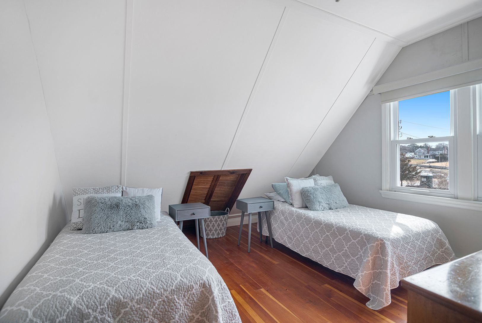 Main floor bedroom