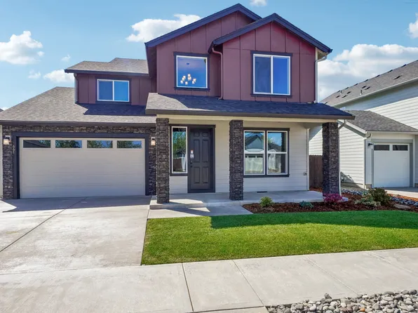 661 NW 29th St, Battle Ground, WA 98604
