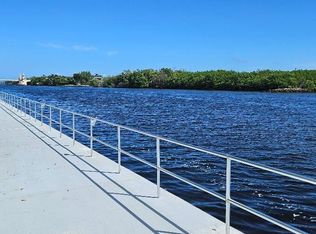 800 W HORIZONS W #104, Boynton Beach, FL 33435