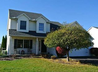 5933 Sarah Lake Dr, Sylvania, OH