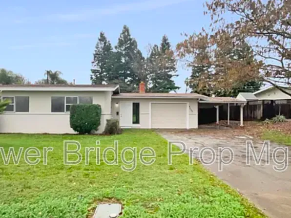 8255 Oahu Dr, Fair Oaks, CA 95628