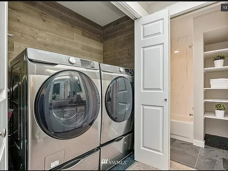 11801 NE 105th Ct — Photo 7