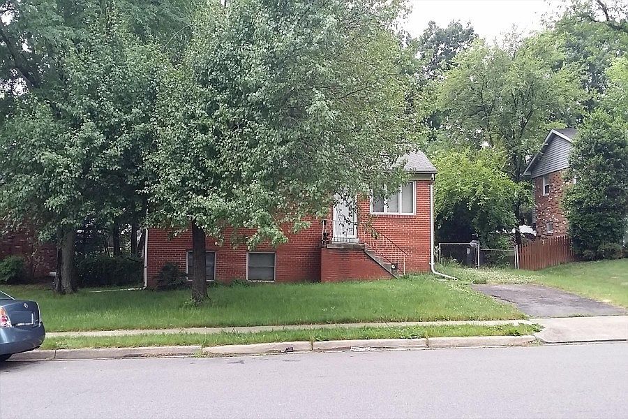 1st image of 3753 Del Mar Dr