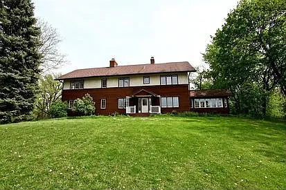 28W351 Geneva Rd photo 1