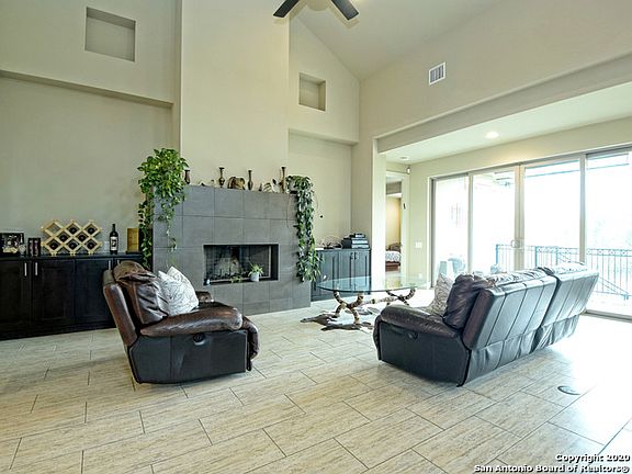 4th image of 163 Westcourt Ln