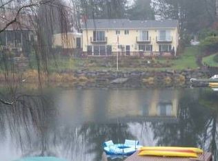 21622 NE Blue Lake Rd, Fairview, OR 97024