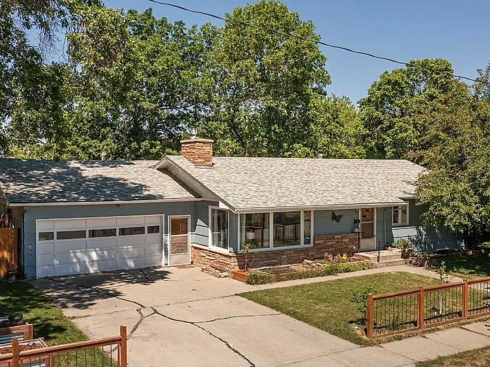 1st image of 303 N 10th Ave