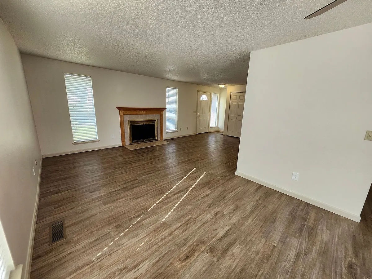 Building Photo - 464 Mainmast Ct