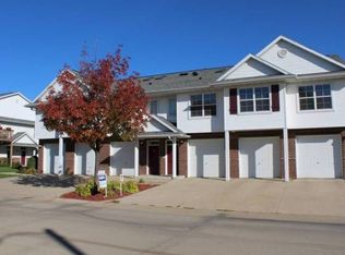 4502 1st Ave NW UNIT F, Cedar Rapids, IA 52405