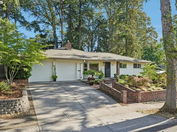 11255 SW Timberline Dr, Beaverton, OR 97008