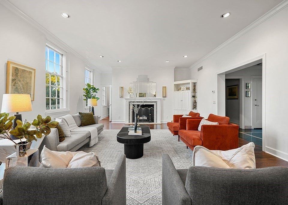 380 Beacon St 1, Boston, MA 02116 Zillow