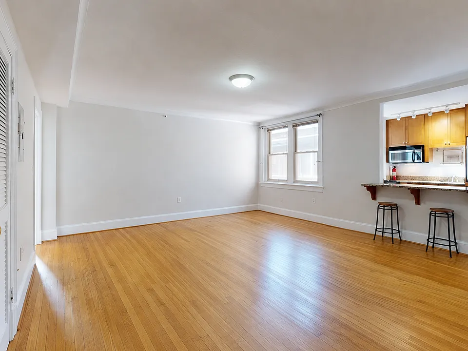 3500 13th St NW #501