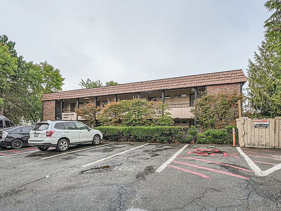 2nd image of 22805 30th Ave S APT 102