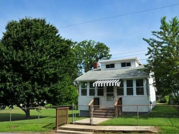 4006 1st St, North Beach, MD 20714