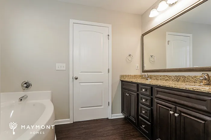261 Claudia Dr — Photo 12