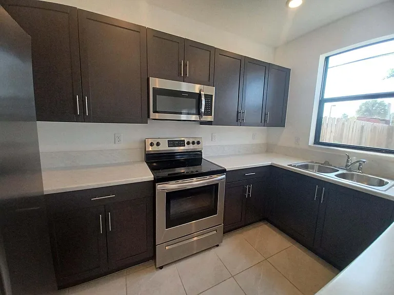 13274 SW 287th Ter — Photo 9