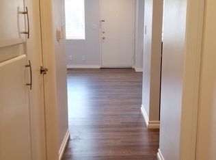 957 E Villa St APT 2, Pasadena, CA 91106