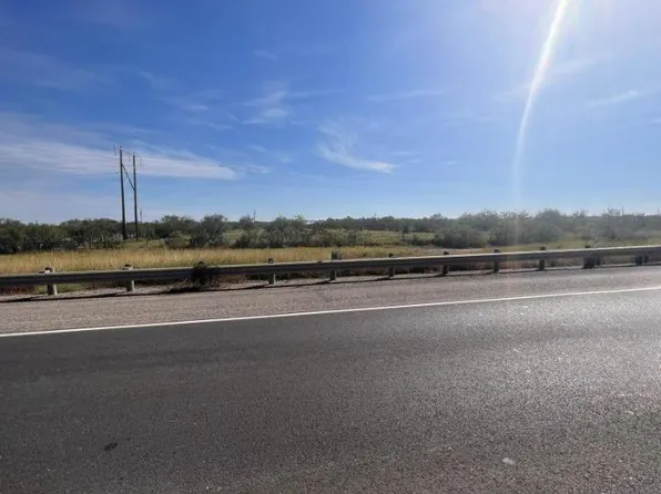 204 Camino Bolivar, Laredo, TX 78043