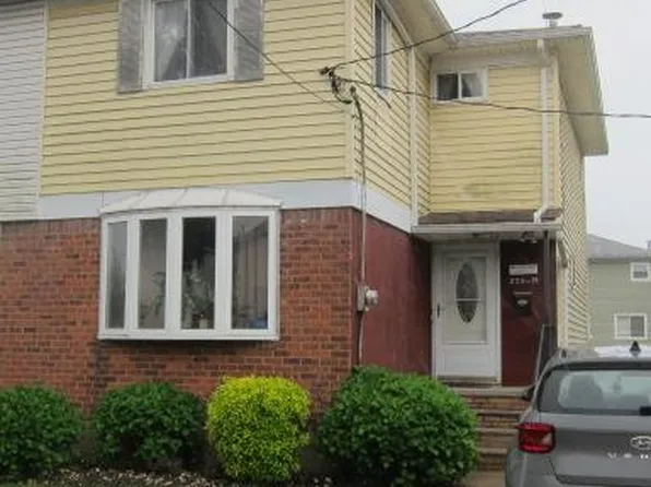 23514 147th Drive, Rosedale, NY 11422