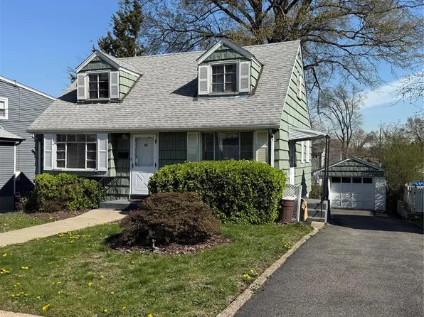 92 Franklin Ave, Fairview, NJ 07022