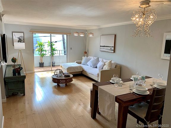 3rd image of 1610 Lenox Ave APT 213