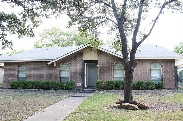 1st image of 3106 Rainbow Dr