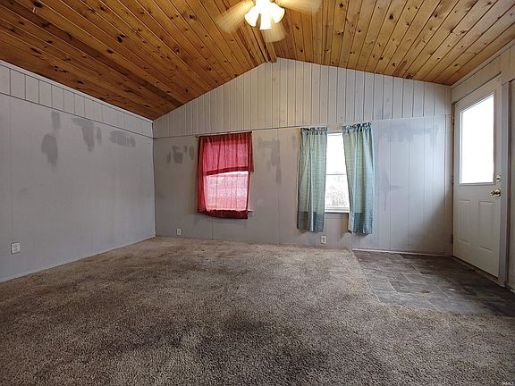 4th image of 6329 E Lake Ave