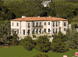 10664 Bellagio Rd, Los Angeles, CA 90077