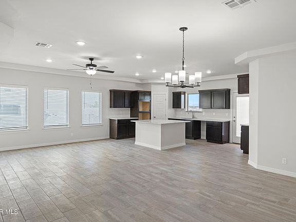 5th image of 14505 Johnny Mata Dr