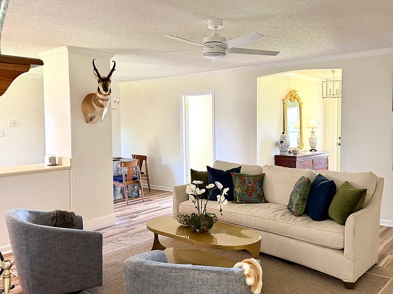 611 Ledgedale Cir — Photo 8